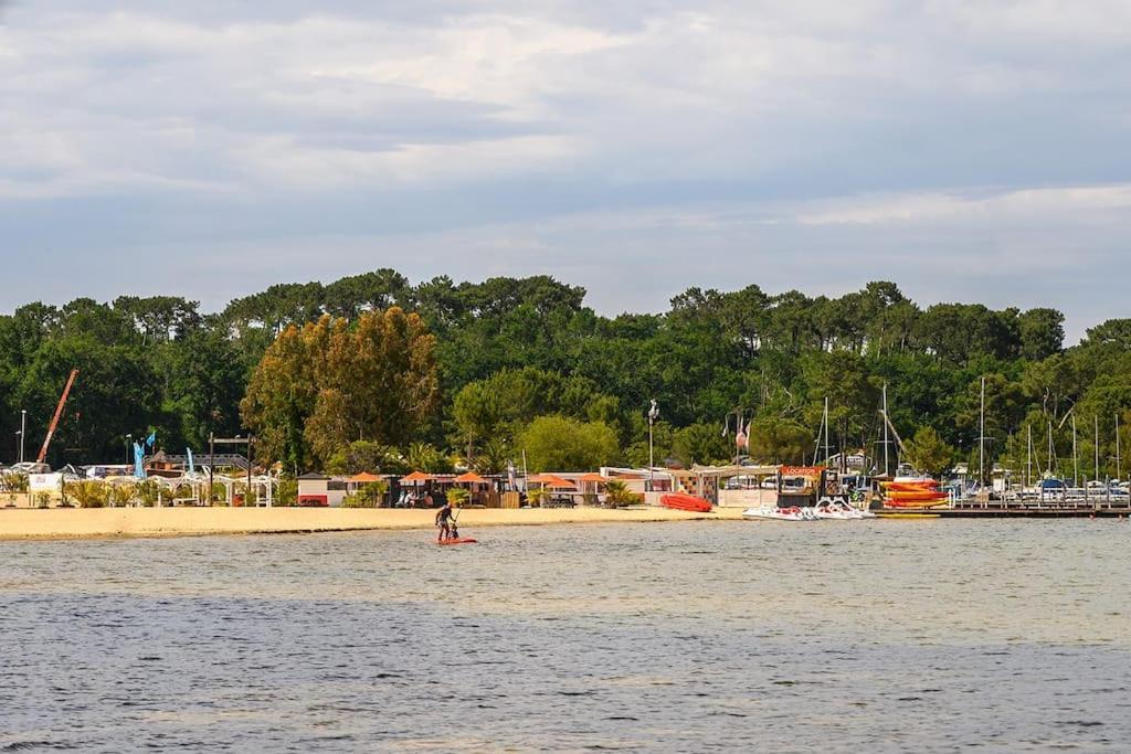 Appartement Des Grands Lacs サンギネ エクステリア 写真
