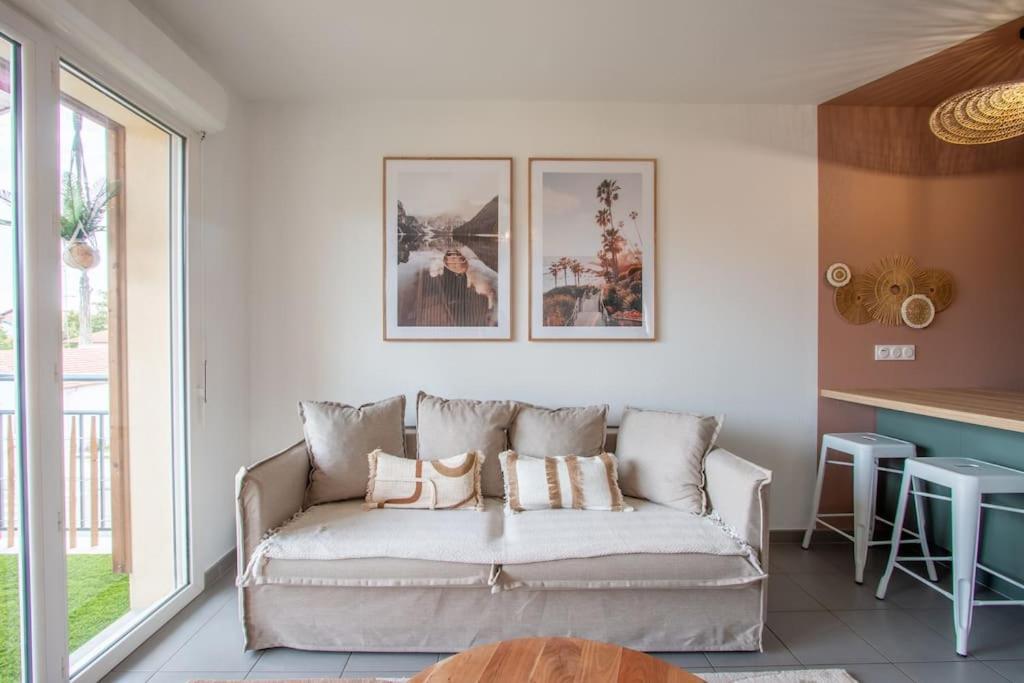 Appartement Des Grands Lacs サンギネ エクステリア 写真