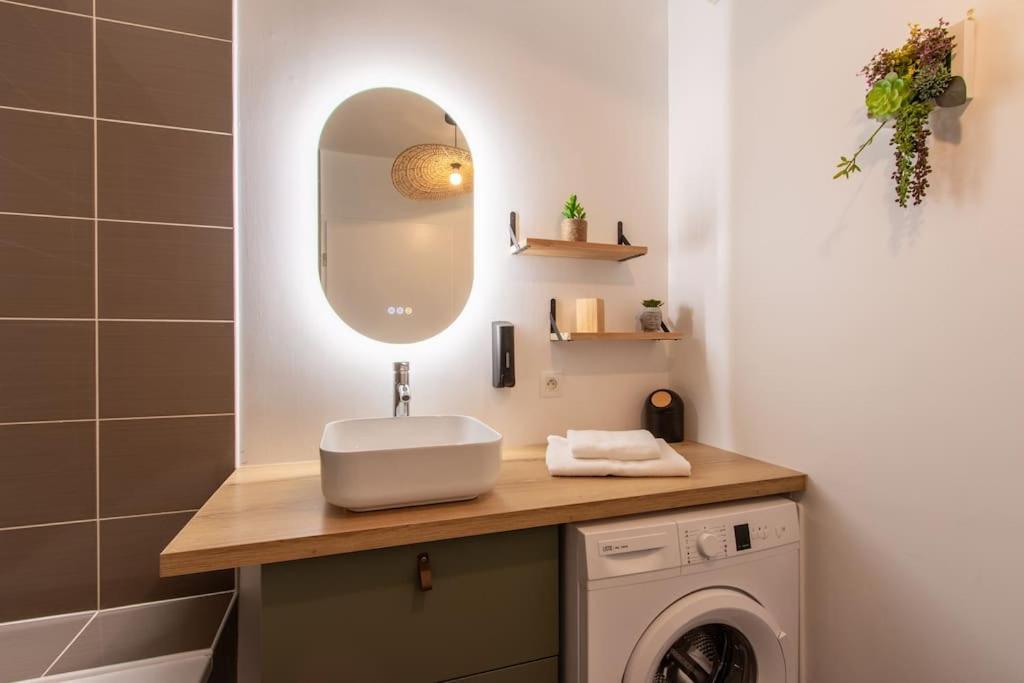 Appartement Des Grands Lacs サンギネ エクステリア 写真